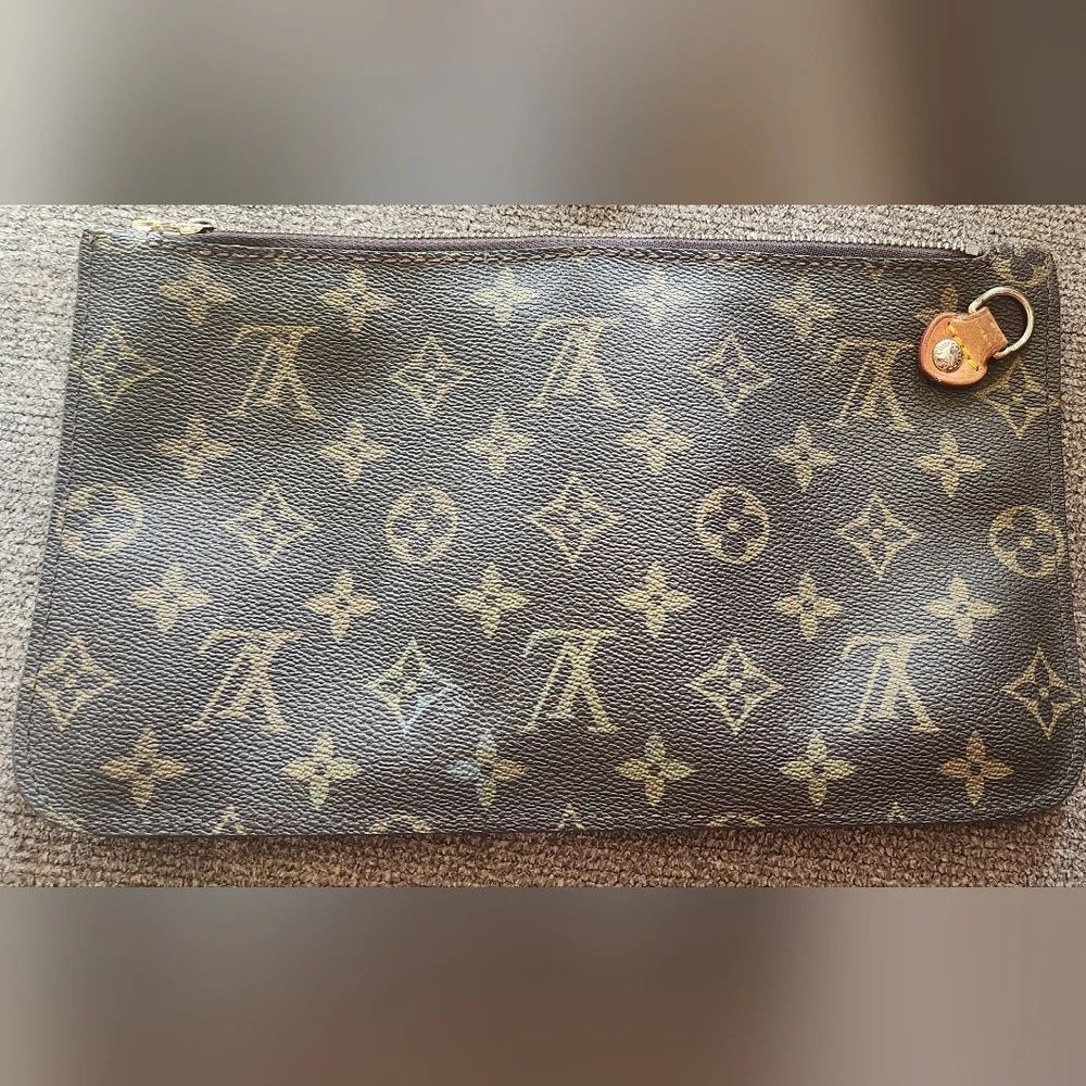 🌹LOUIS VUITTON BAG🌹 - Picture 2 of 9